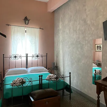 Center Appartaments Гостьовий будинок