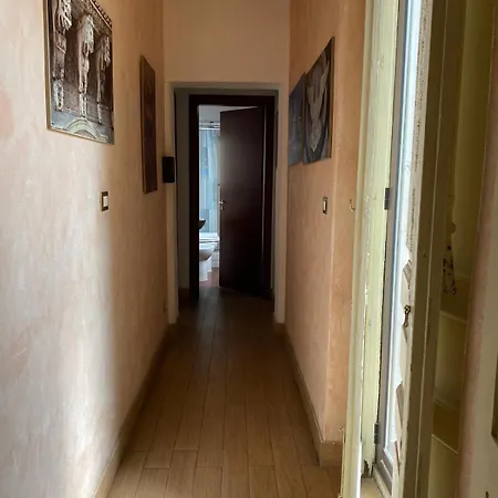 Center Appartaments Гостьовий будинок